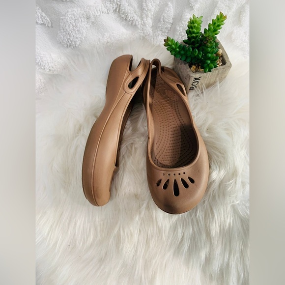 Crocs Women’s - Picture 3 of 4